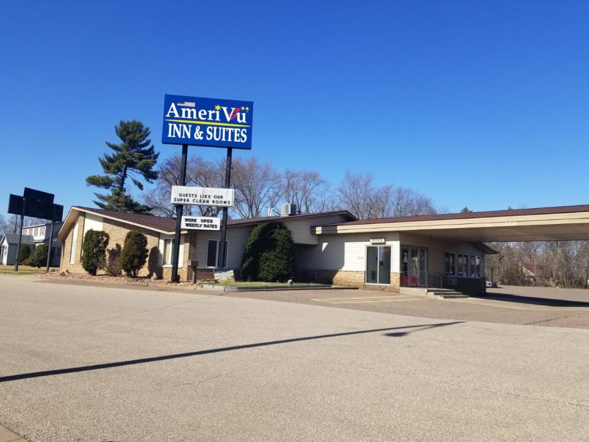Amerivu Inn & Suites Eau Claire Esterno foto